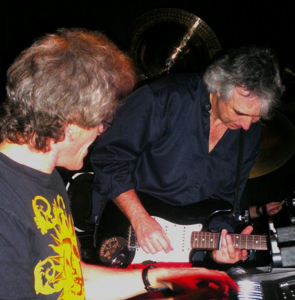 Keyboard player Dave Lennox